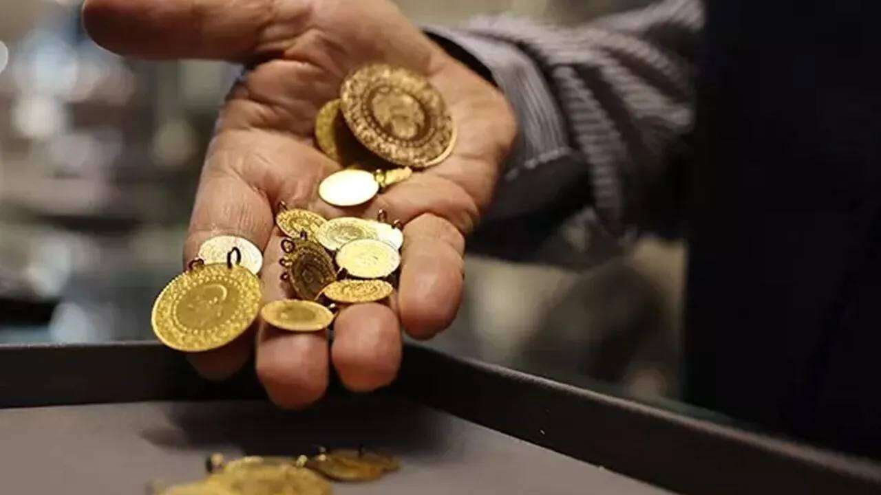 Gram altında sert düşüş: İslam Memiş altının ne zaman yükseleceğini açıkladı, o tarihe kadar sakın satmayın! 7